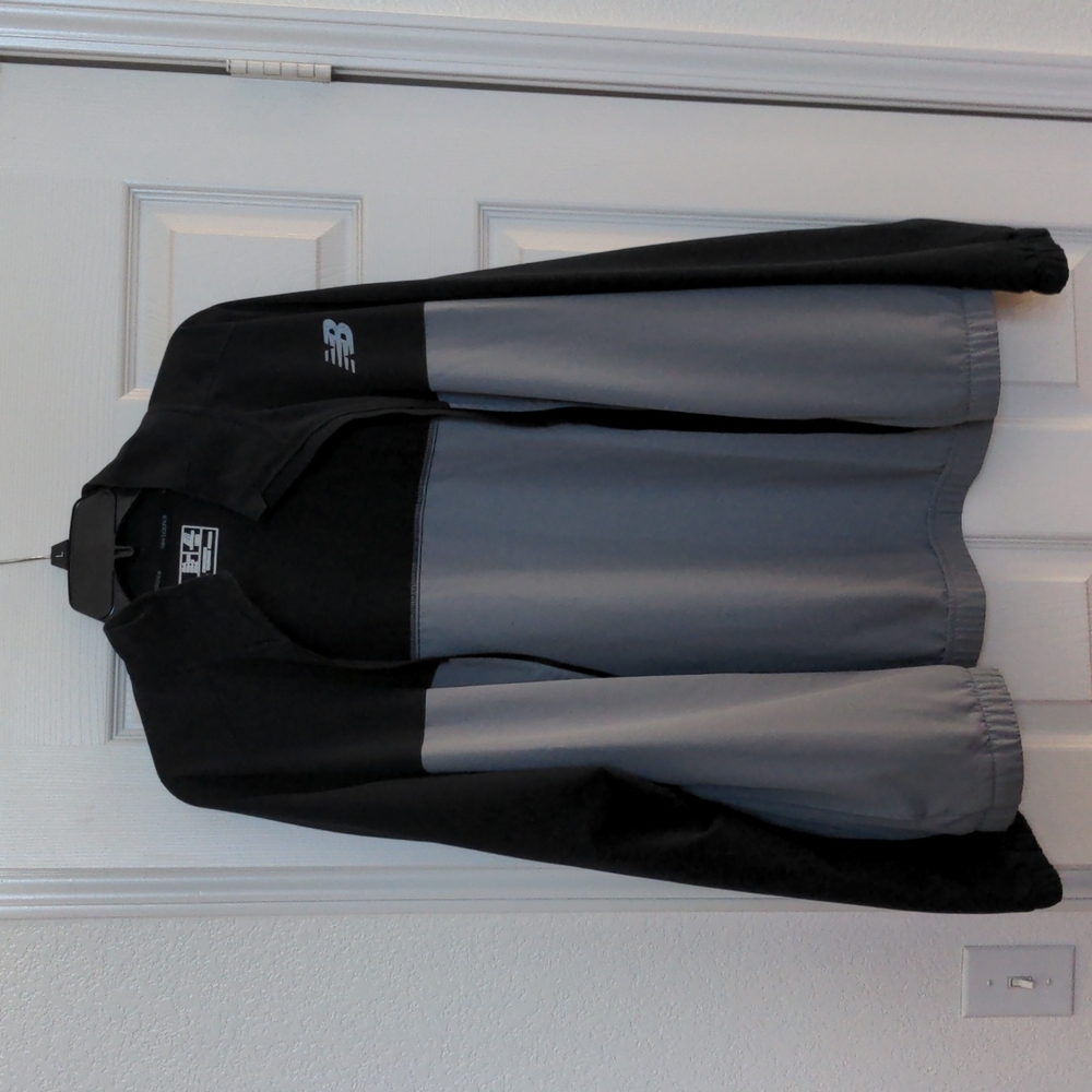 New balance men's size large tenacity zip up jacket
